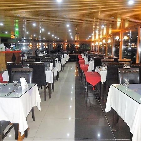 Linda Butik Otel Guemuelduer Esmirna Exterior foto